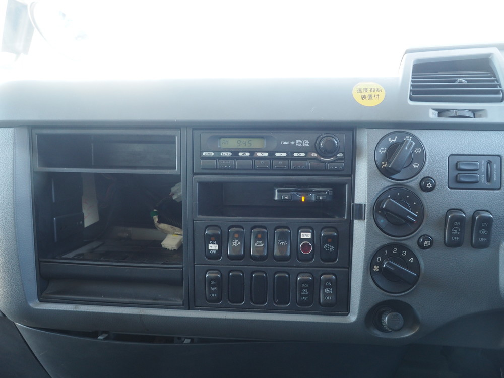 三菱ふそう ファイター ウイング車 中増t QKG-FK62FZ 年式 H27[写真41]