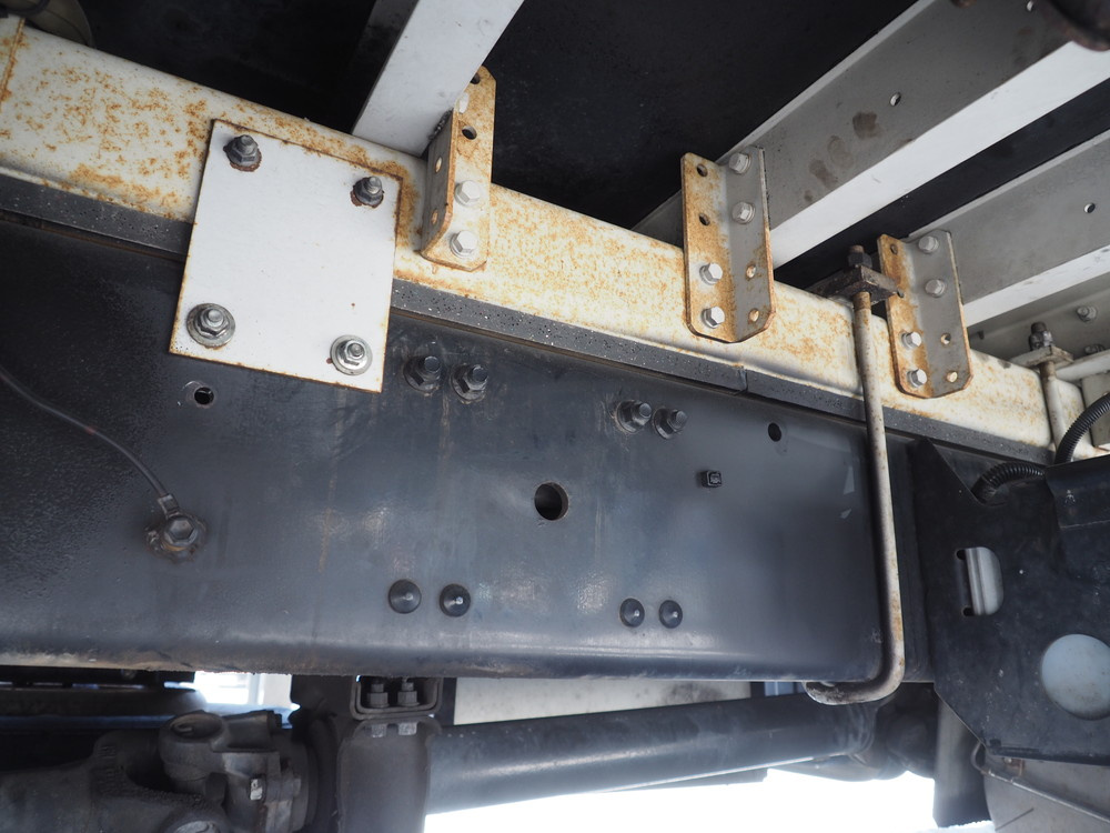 三菱ふそう ファイター ウイング車 中増t QKG-FK62FZ 年式 H27[写真48]