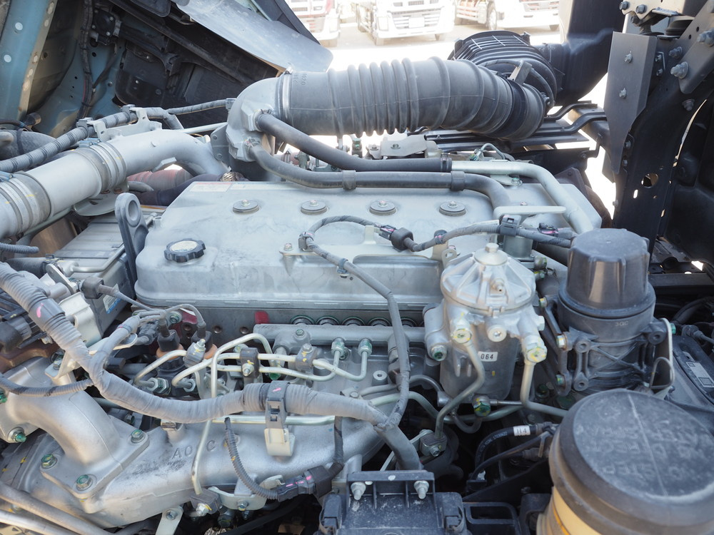 日野 プロフィア ウイング車 大型 2DG-FW1AHG 年式 H29[写真48]