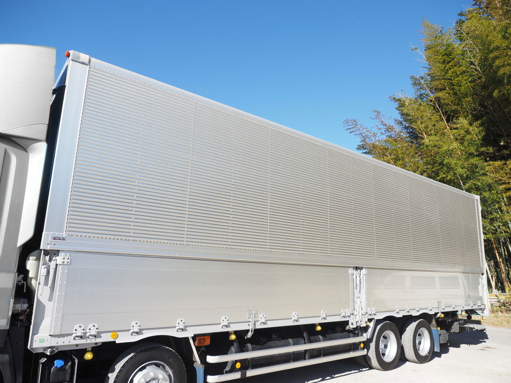 いすゞ ギガ ウイング車 大型 2PG-CYJ77C 年式 H30[写真14]