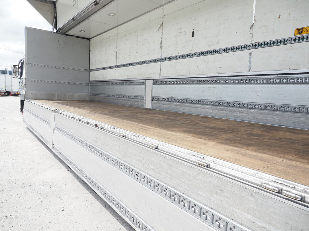 三菱ふそう スーパーグレート ウイング車 大型 QPG-FS64VZ 年式 H27[写真24]