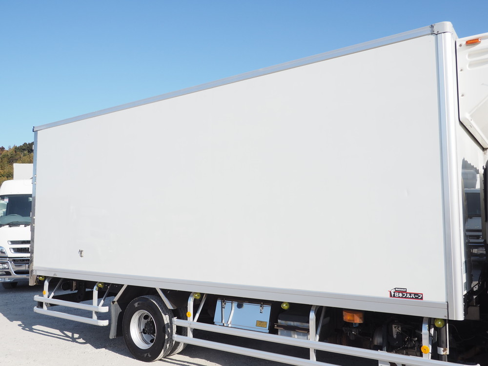 日野 レンジャープロ 冷凍バン 中型 TKG-FC9JJAA 年式 H25[写真10]