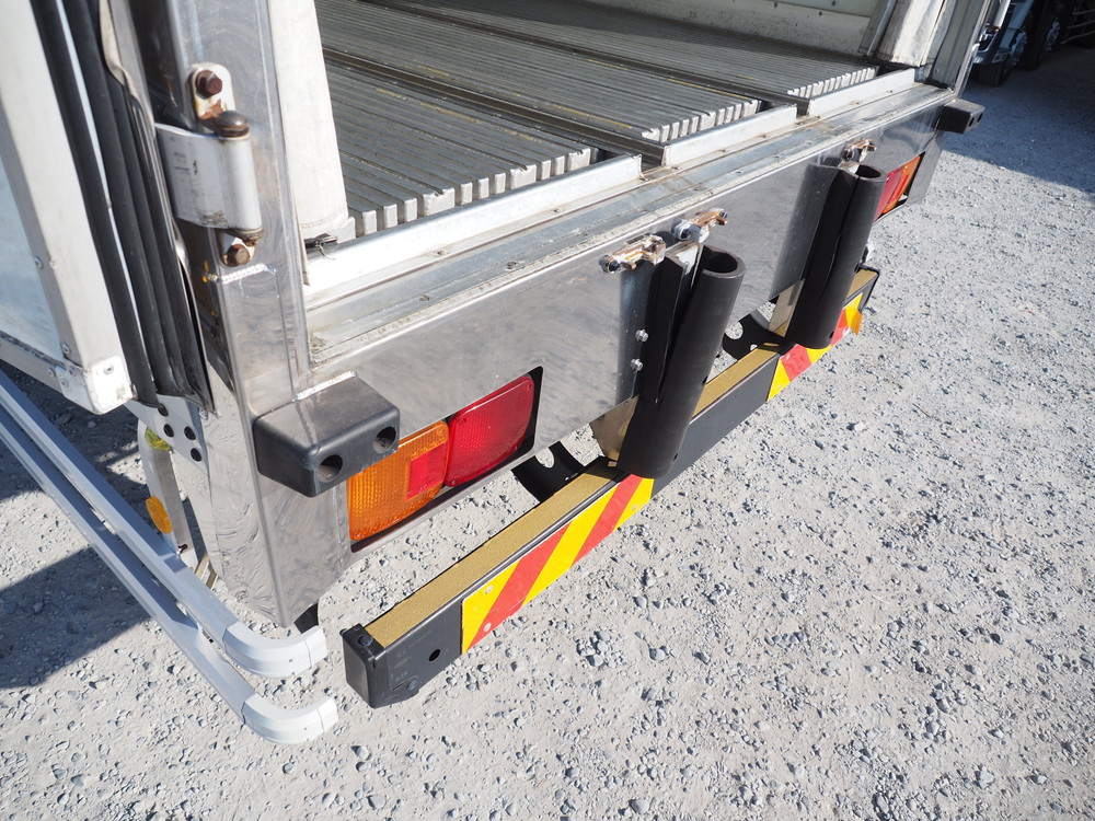 日野 レンジャープロ 冷凍バン 中型 TKG-FC9JJAA 年式 H25[写真16]