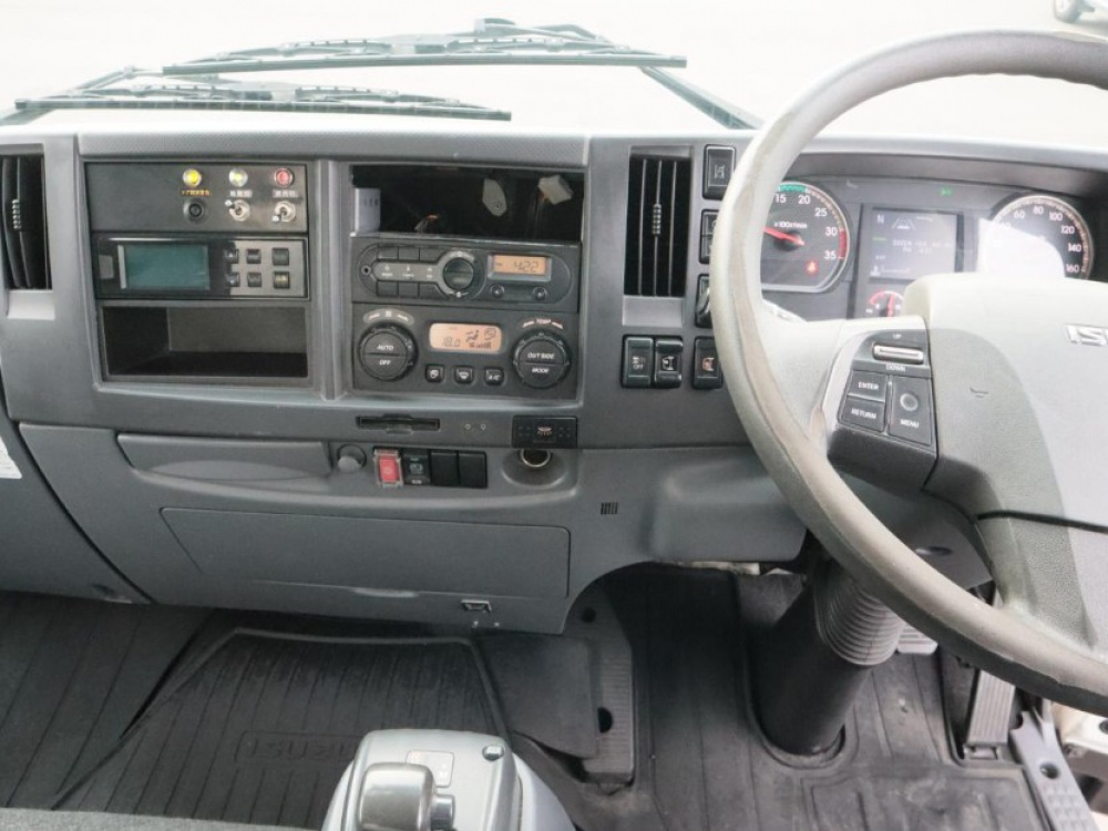 いすゞ フォワード 冷凍バン - 2RG-FRR90T2 年式 R2[写真11]