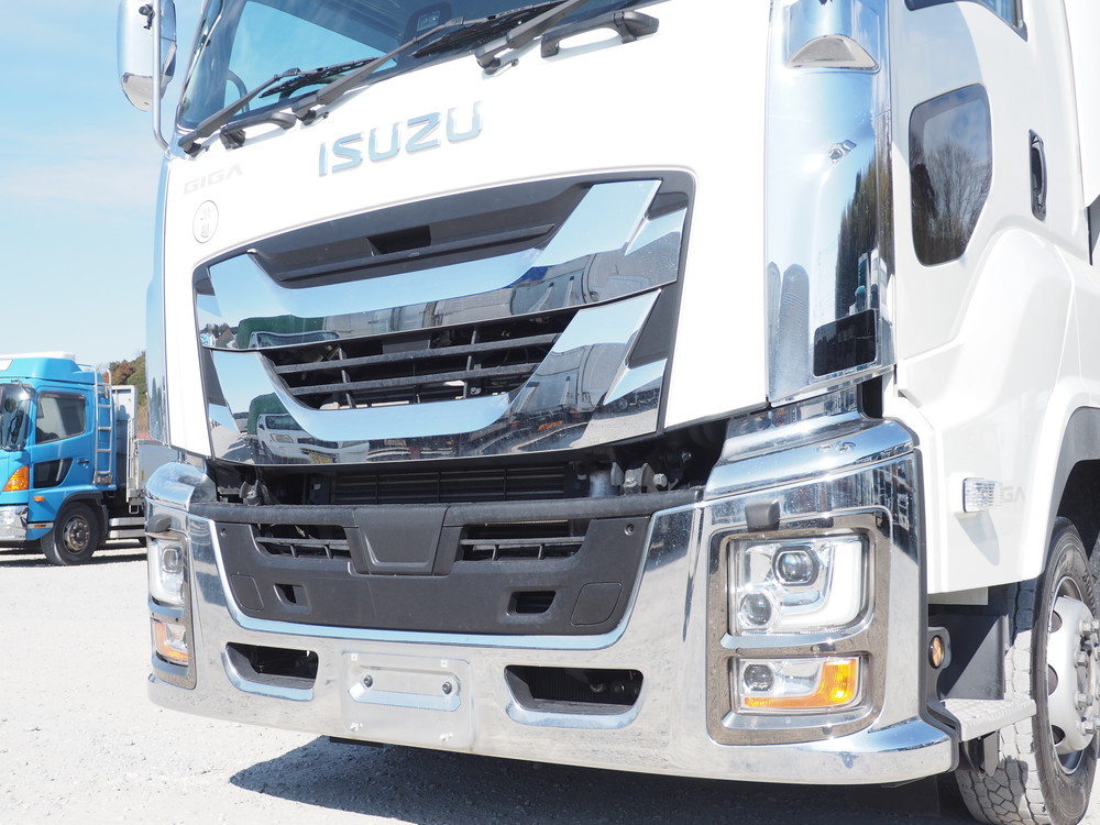 いすゞ ギガ ウイング車 大型 2PG-CYJ77D 年式 R7[写真08]