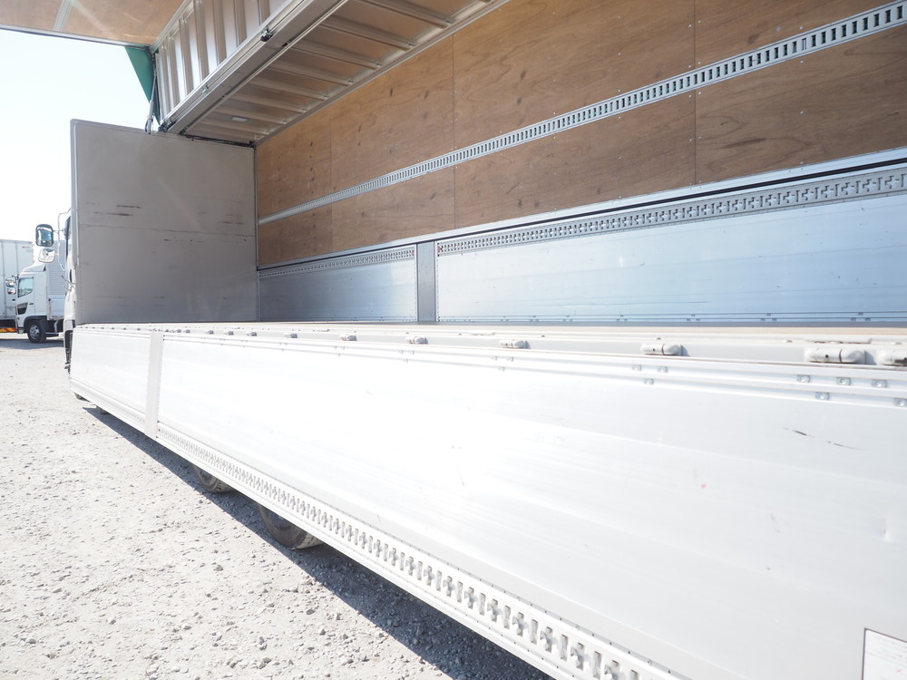 いすゞ ギガ ウイング車 大型 2PG-CYJ77D 年式 R7[写真21]