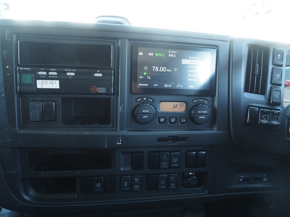 いすゞ ギガ ウイング車 大型 2PG-CYJ77D 年式 R7[写真37]