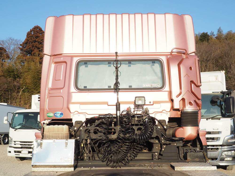 UDトラックス クオン トラクタ 大型 2PG-GK5AAB 年式 R4[写真14]