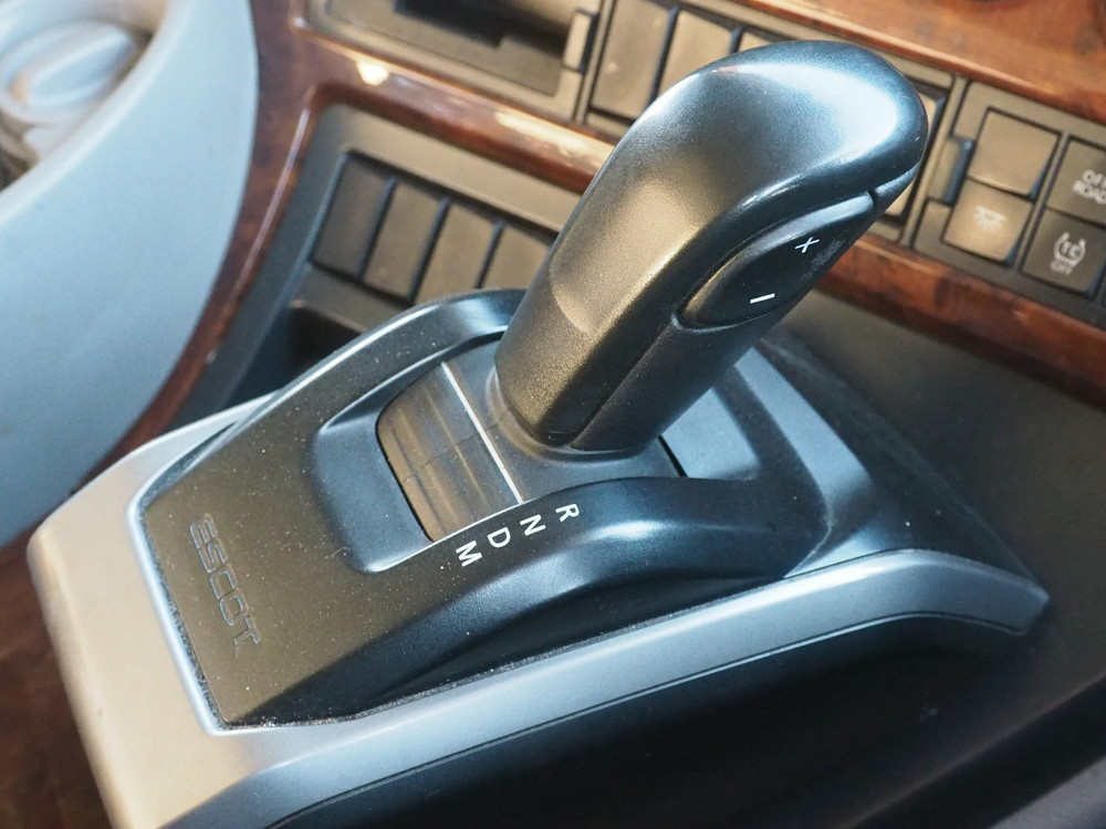 UDトラックス クオン トラクタ 大型 2PG-GK5AAB 年式 R4[写真20]