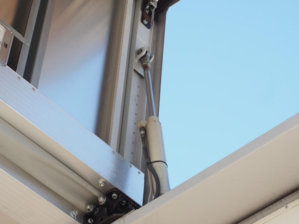 日野 プロフィア ウイング車 大型 QPG-FW1EXEG 年式 H29[写真20]