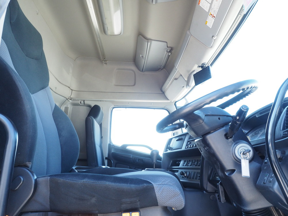 日野 プロフィア ウイング車 大型 QPG-FW1EXEG 年式 H29[写真33]