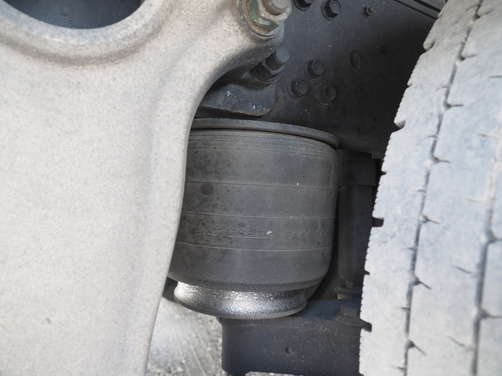 日野 レンジャープロ 冷凍バン 中増t SKG-GD7JLAG 年式 H23[写真41]