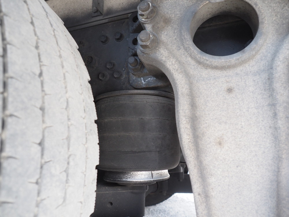 日野 レンジャープロ 冷凍バン 中増t SKG-GD7JLAG 年式 H23[写真40]