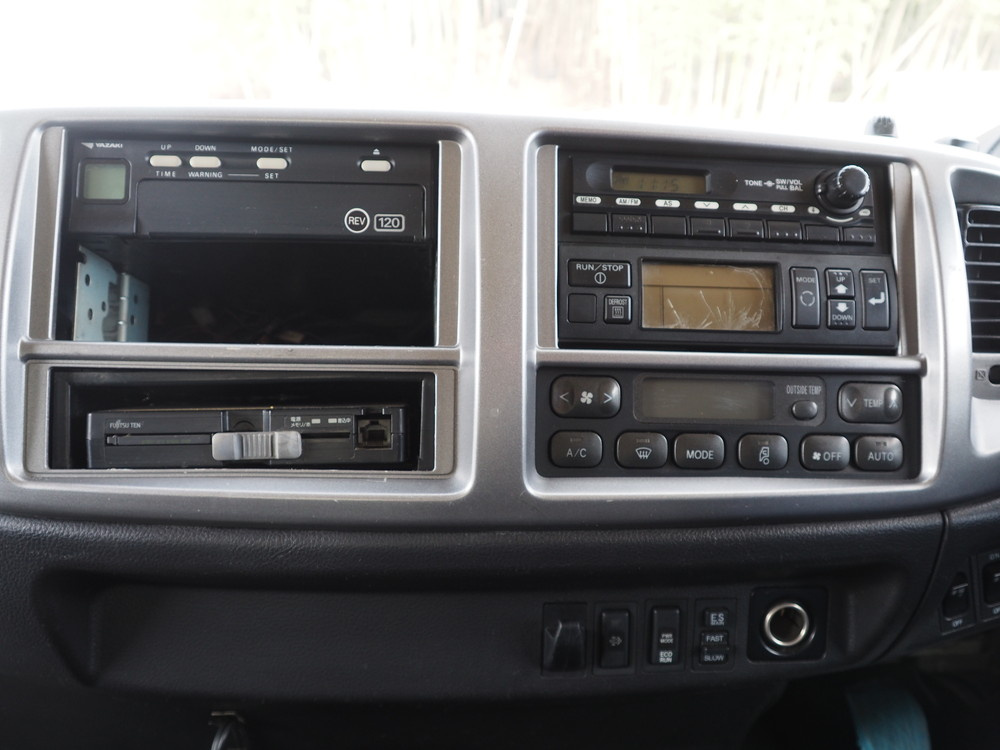 日野 レンジャープロ 冷凍バン 中増t SKG-GD7JLAG 年式 H23[写真33]