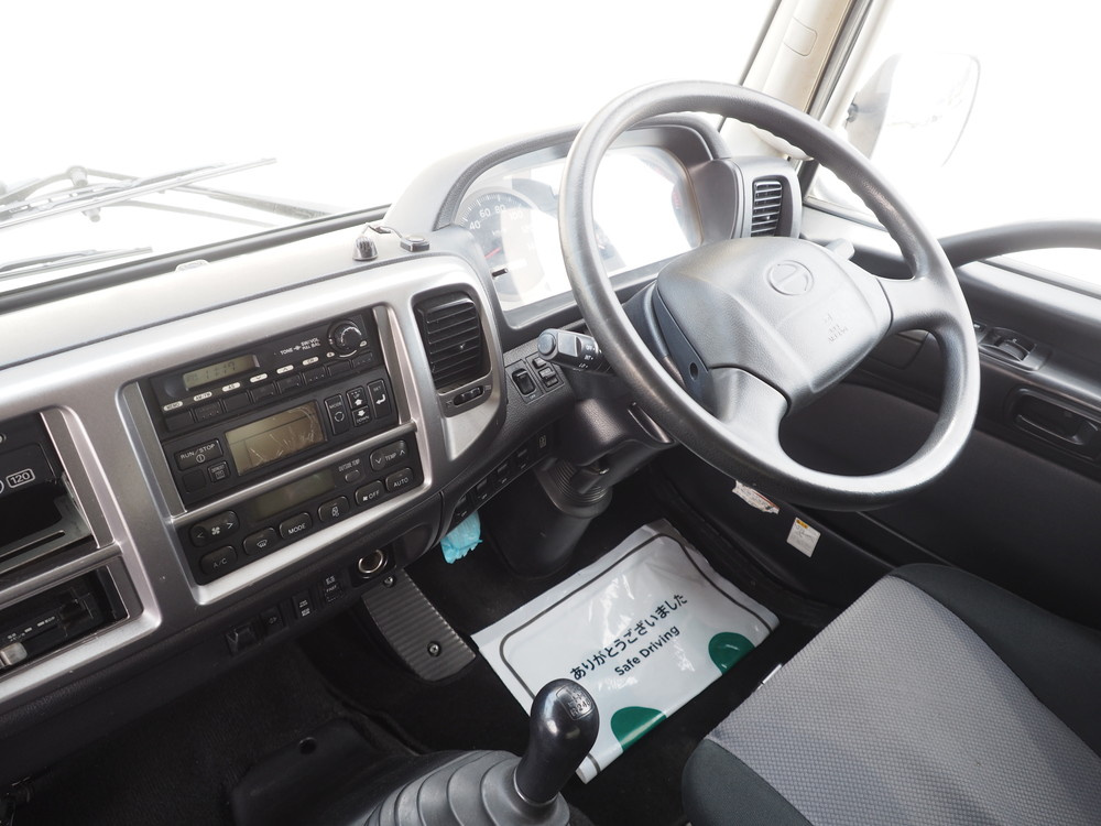 日野 レンジャープロ 冷凍バン 中増t SKG-GD7JLAG 年式 H23[写真31]