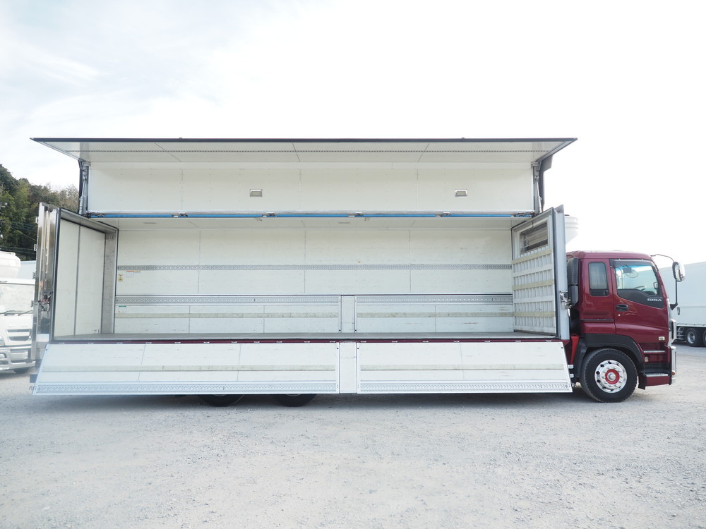 いすゞ ギガ 冷凍ウイング 大型 QKG-CYL77A 年式 H26[写真14]