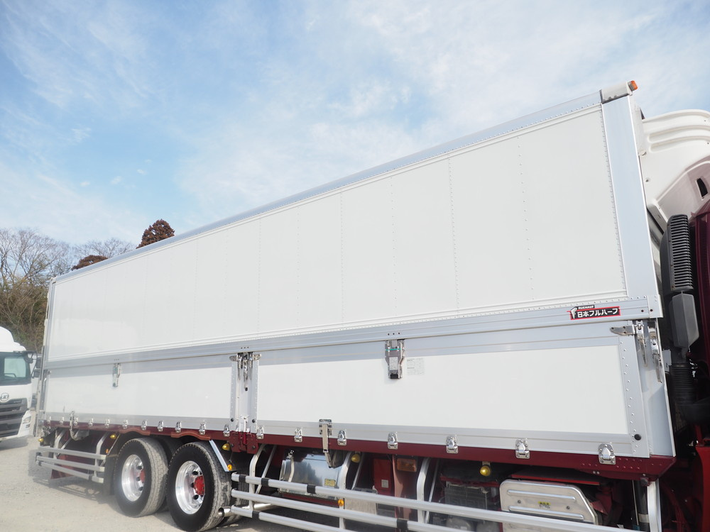 いすゞ ギガ 冷凍ウイング 大型 QKG-CYL77A 年式 H26[写真13]