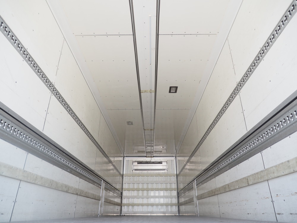 いすゞ ギガ 冷凍ウイング 大型 QKG-CYL77A 年式 H26[写真32]