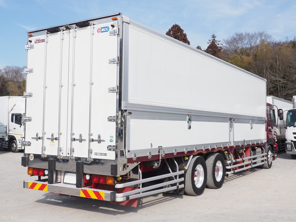 いすゞ ギガ 冷凍ウイング 大型 QKG-CYL77A 年式 H26[写真06]