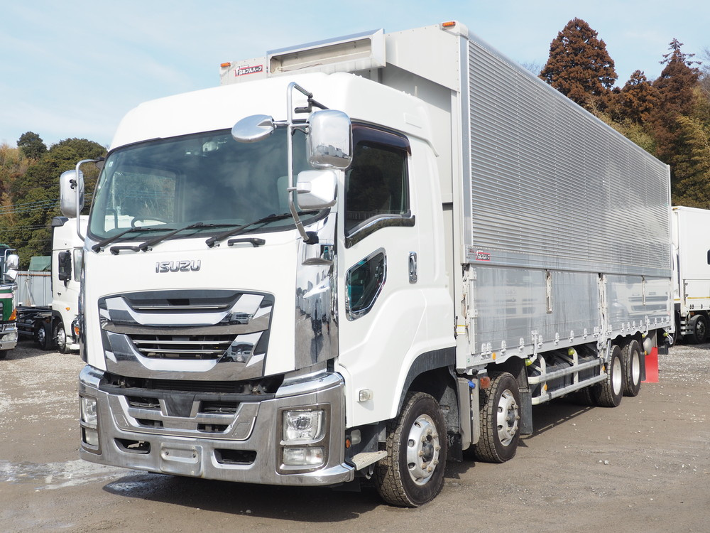 いすゞ ギガ ウイング車 大型 2PG-CYJ77CA 年式 H30[写真01]