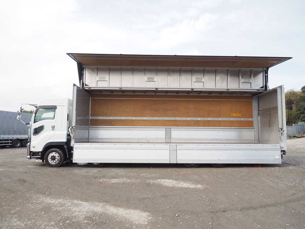 いすゞ ギガ ウイング車 大型 2PG-CYJ77CA 年式 H30[写真16]