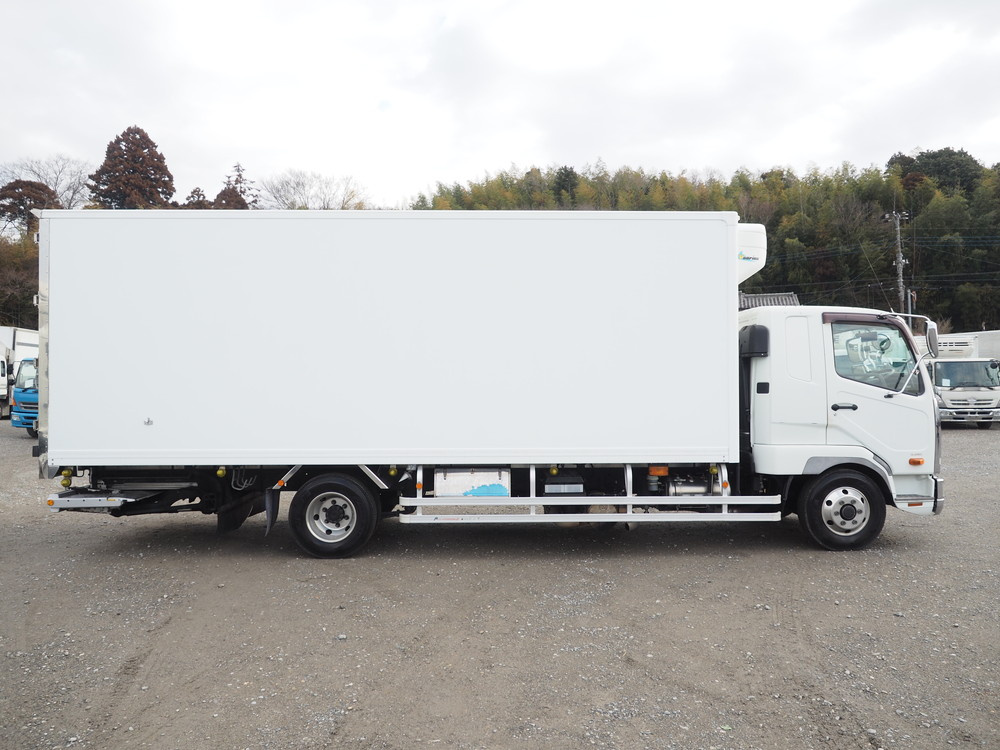 三菱ふそう ファイター 冷凍バン 中型 TKG-FK64F 年式 H28[写真11]