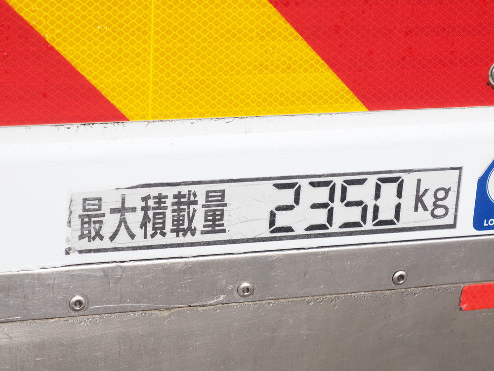 三菱ふそう ファイター 冷凍バン 中型 TKG-FK64F 年式 H28[写真30]