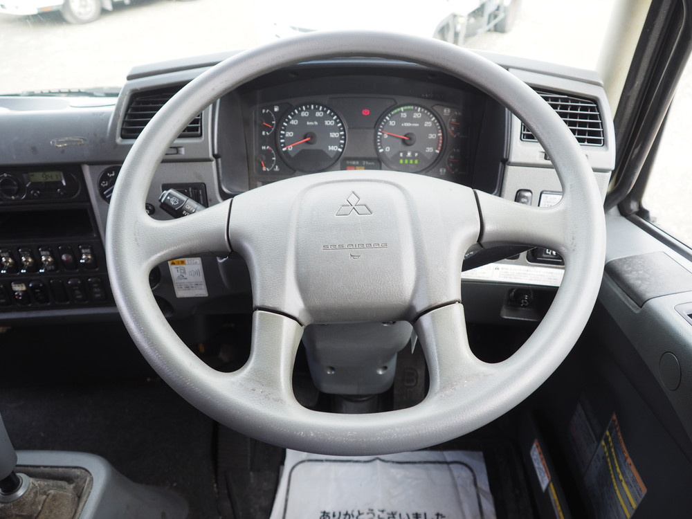 三菱ふそう ファイター 冷凍バン 中型 TKG-FK64F 年式 H28[写真32]