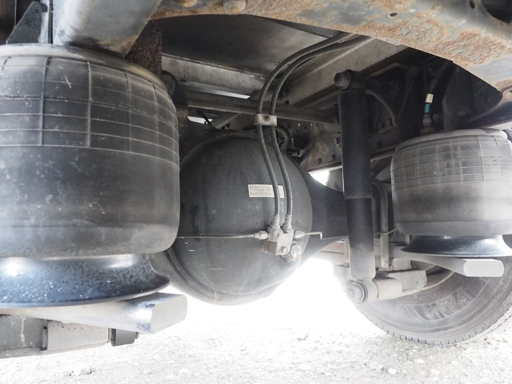 三菱ふそう ファイター 冷凍バン 中型 TKG-FK64F 年式 H28[写真42]