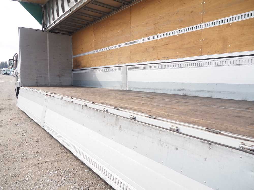 三菱ふそう スーパーグレート ウイング車 大型 QPG-FS64VZ 年式 H27[写真21]