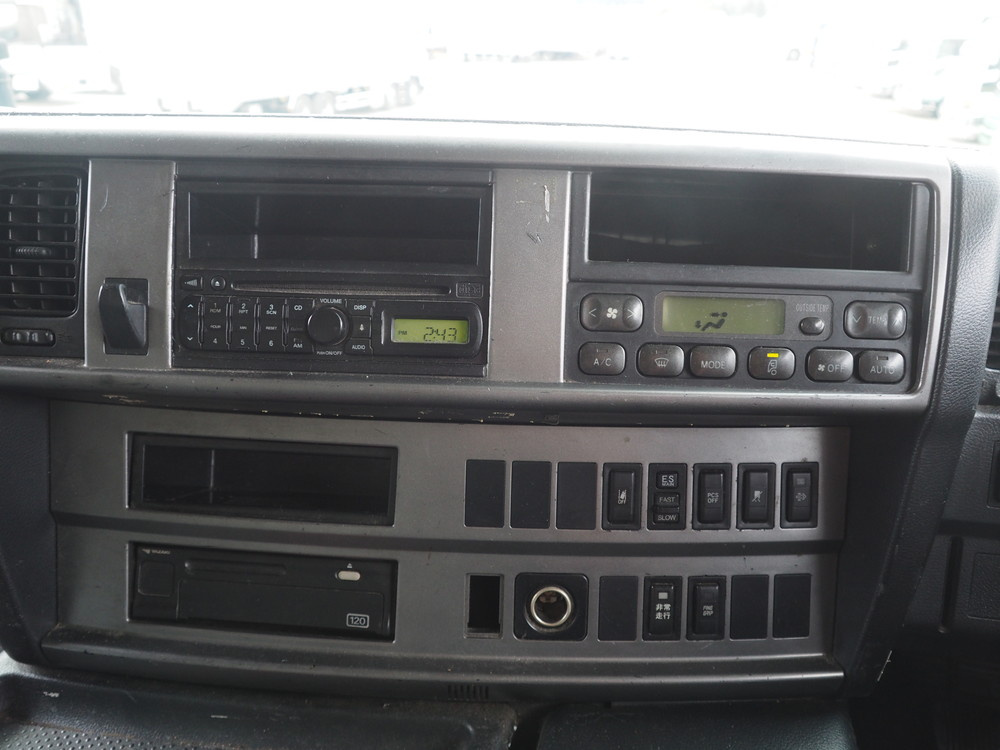 日野 プロフィア 平ボディ 大型 QPG-FR1EXEG 年式 H27[写真29]