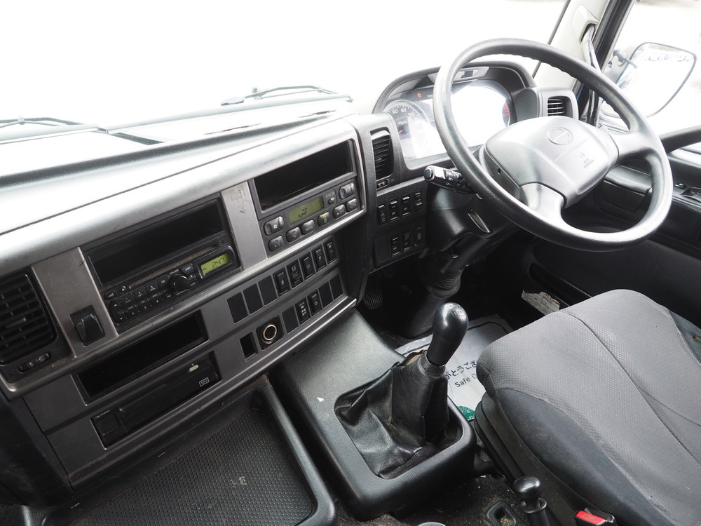 日野 プロフィア 平ボディ 大型 QPG-FR1EXEG 年式 H27[写真27]