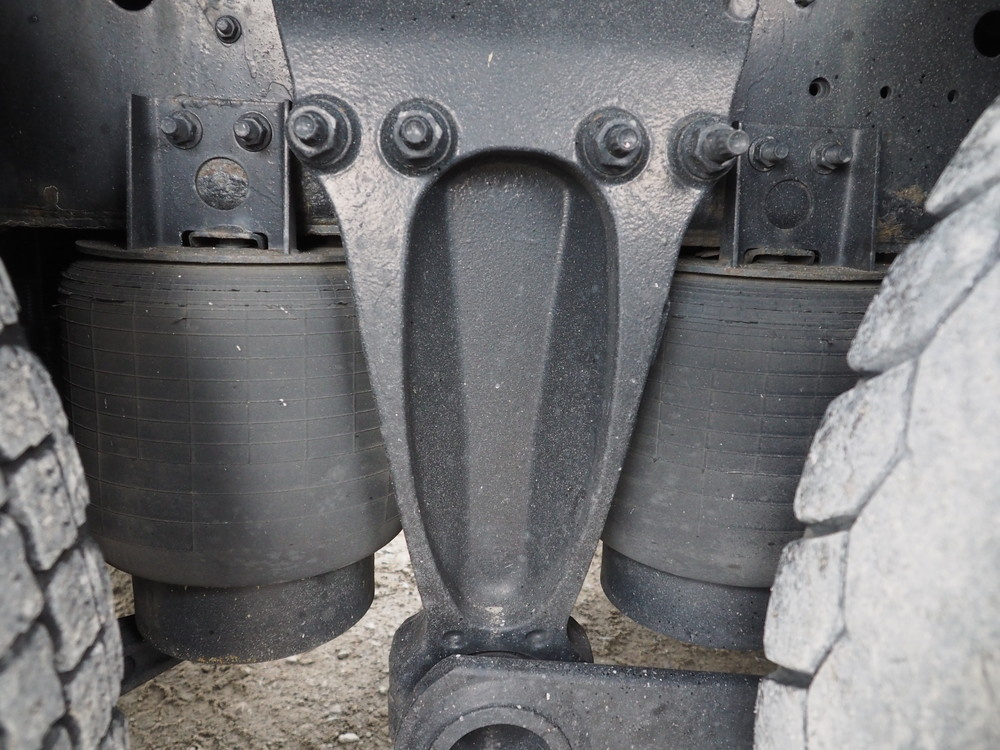 日野 プロフィア 平ボディ 大型 QPG-FR1EXEG 年式 H27[写真33]