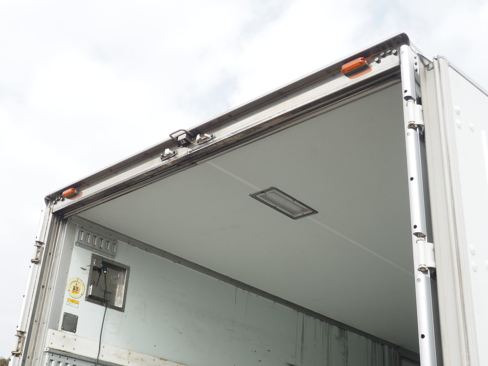 日野 レンジャープロ 冷凍バン 中型 TKG-FD9JLAA 年式 H29[写真11]