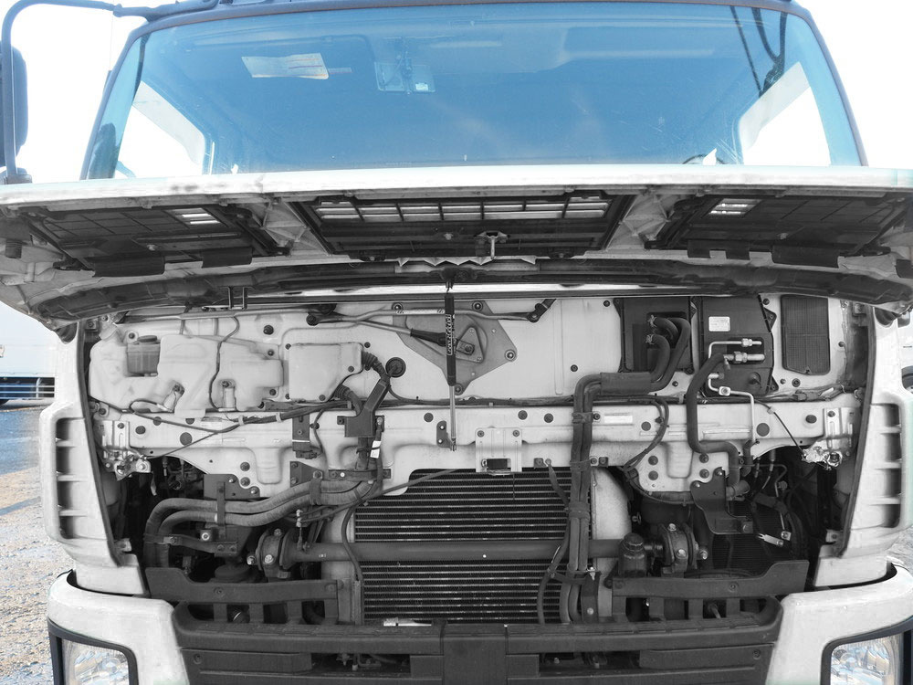 いすゞ ギガ ウイング車 大型 QKG-CYJ77A 年式 H27[写真40]