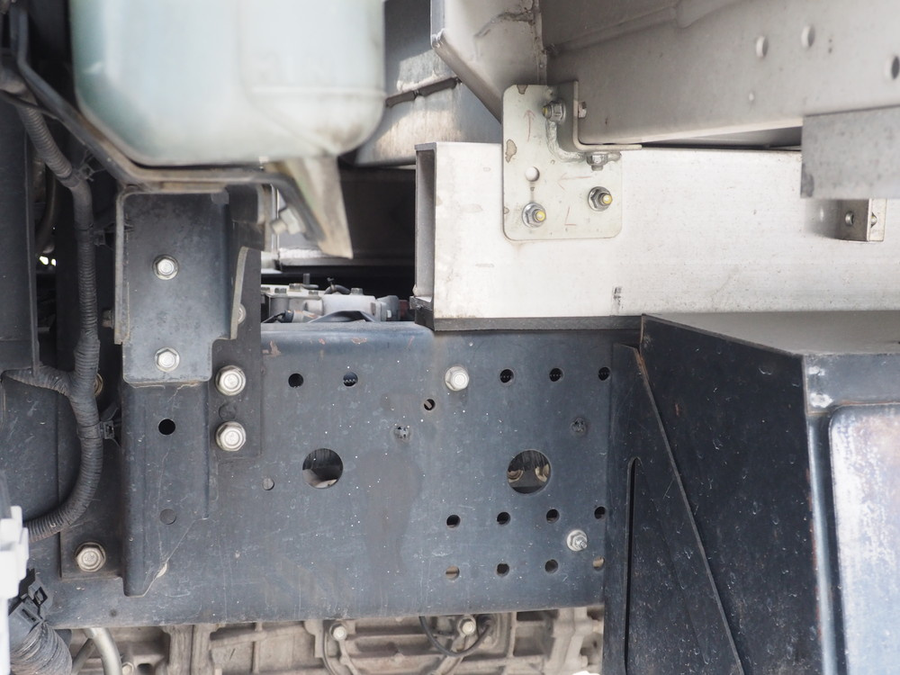 いすゞ フォワード ウイング車 中型 TKG-FRR90S2 年式 H28[写真45]