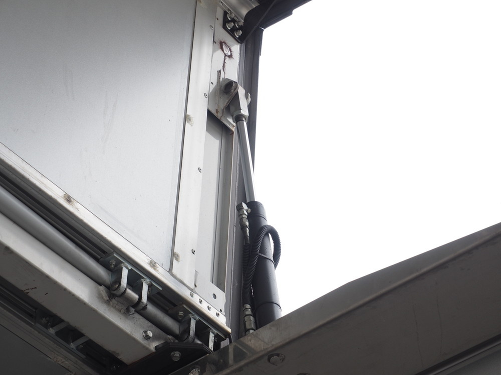 三菱ふそう スーパーグレート 冷凍ウイング 大型 QPG-FS64VZ 年式 H28[写真19]