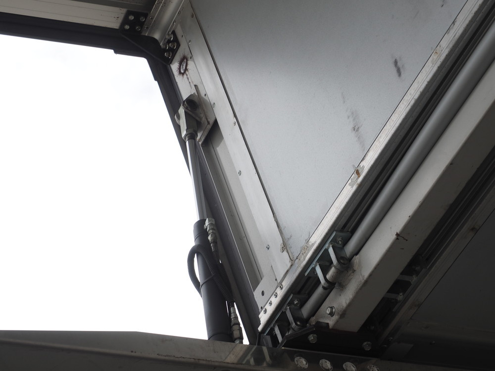 三菱ふそう スーパーグレート 冷凍ウイング 大型 QPG-FS64VZ 年式 H28[写真14]