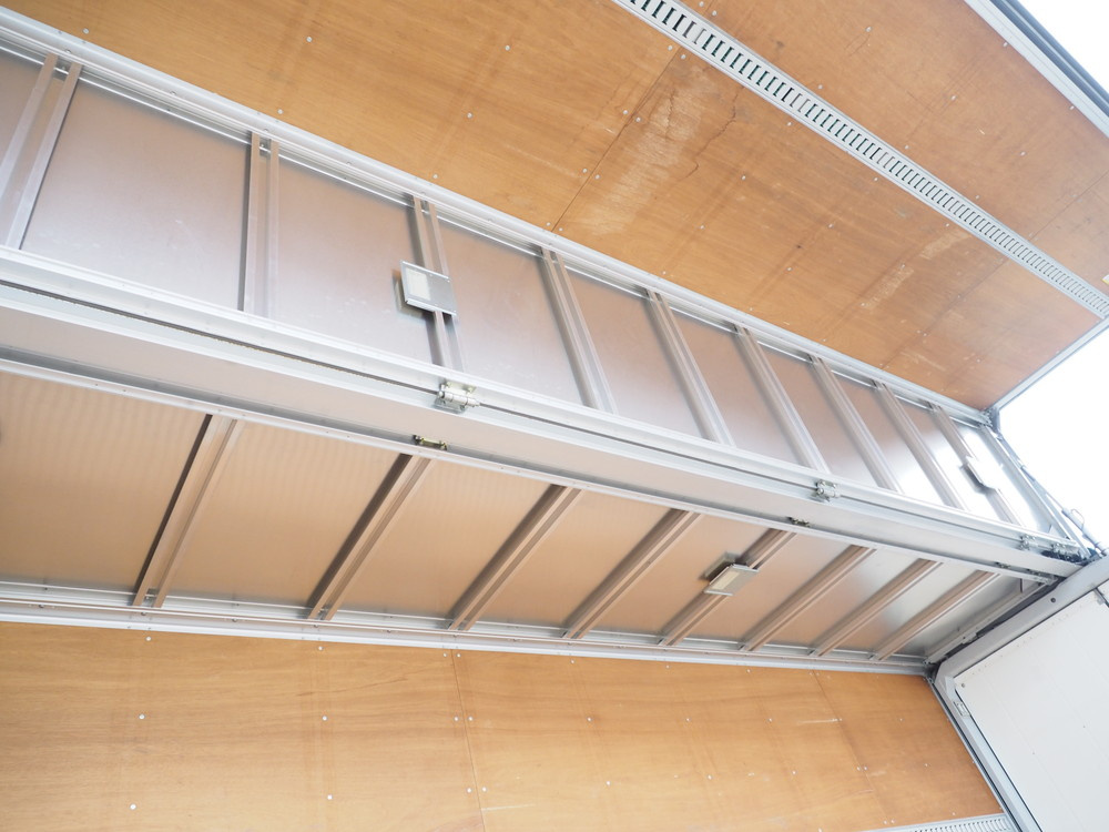 いすゞ フォワード ウイング車 中型 TKG-FRR90T2 年式 H27[写真21]