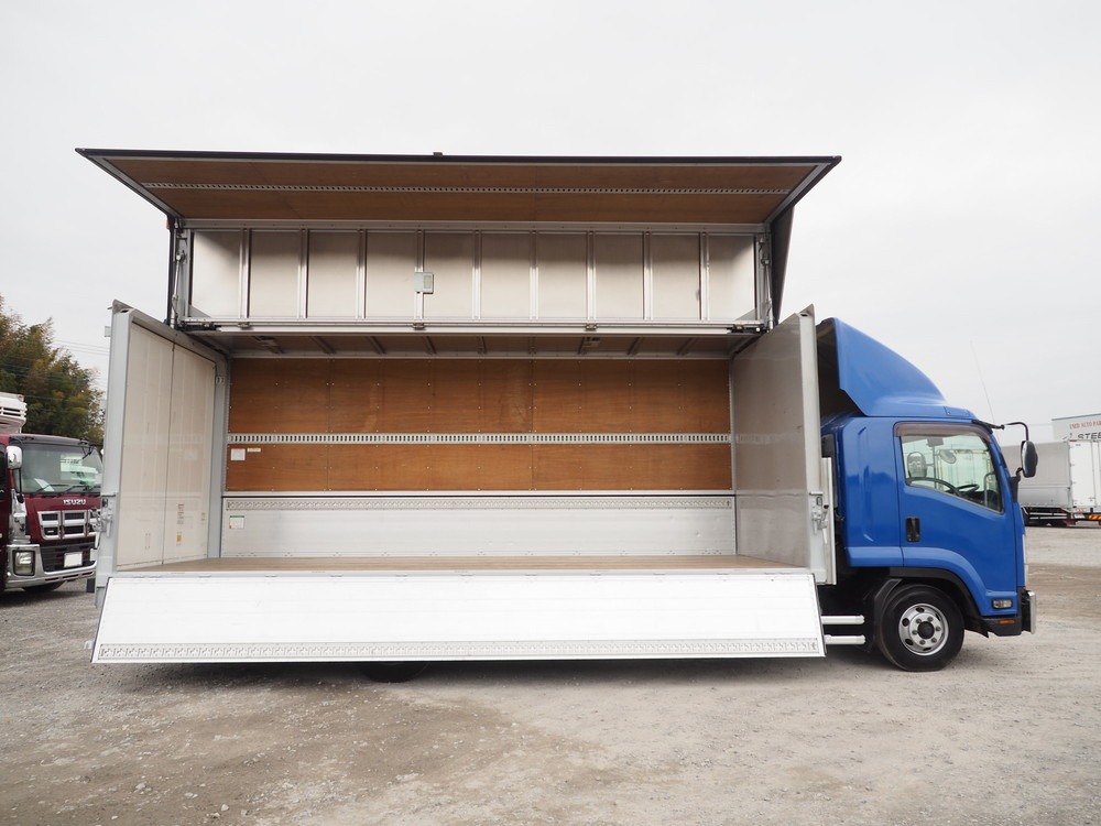 いすゞ フォワード ウイング車 中型 TKG-FRR90T2 年式 H27[写真11]