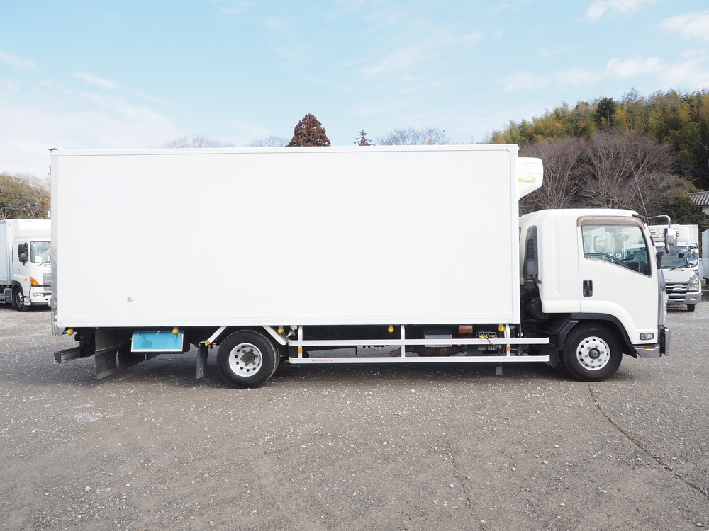 いすゞ フォワード 冷凍バン 中増t SKG-FSR90T2 年式 H27[写真08]