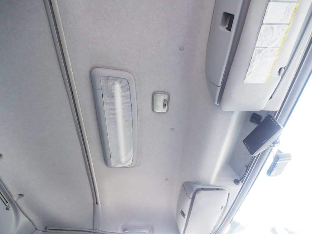 いすゞ フォワード 冷凍バン 中増t SKG-FSR90T2 年式 H27[写真27]