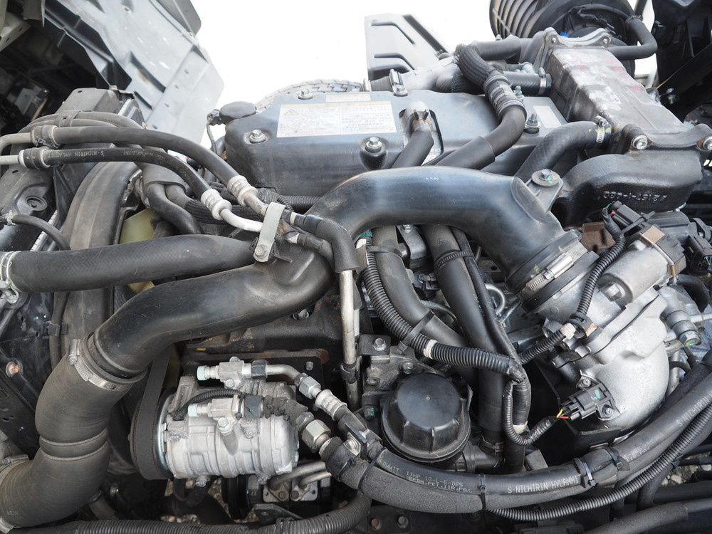 いすゞ フォワード 冷凍バン 中増t SKG-FSR90T2 年式 H27[写真39]