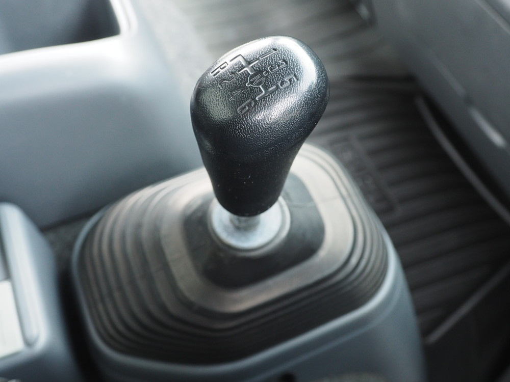 いすゞ フォワード 冷凍バン 中型 2PG-FRR90T2 年式 H30[写真26]