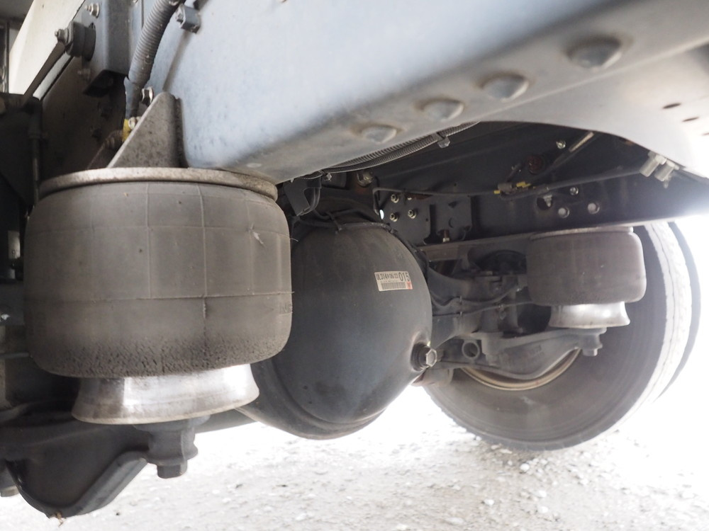 いすゞ フォワード 冷凍バン 中型 2PG-FRR90T2 年式 H30[写真37]