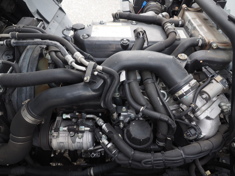 いすゞ フォワード 冷凍バン 中型 2PG-FRR90T2 年式 H30[写真46]