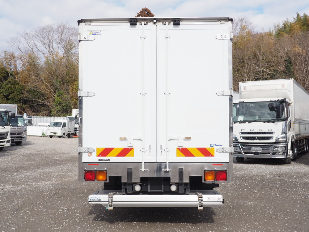 いすゞ フォワード 冷凍バン 中型 2PG-FRR90T2 年式 H30[写真05]