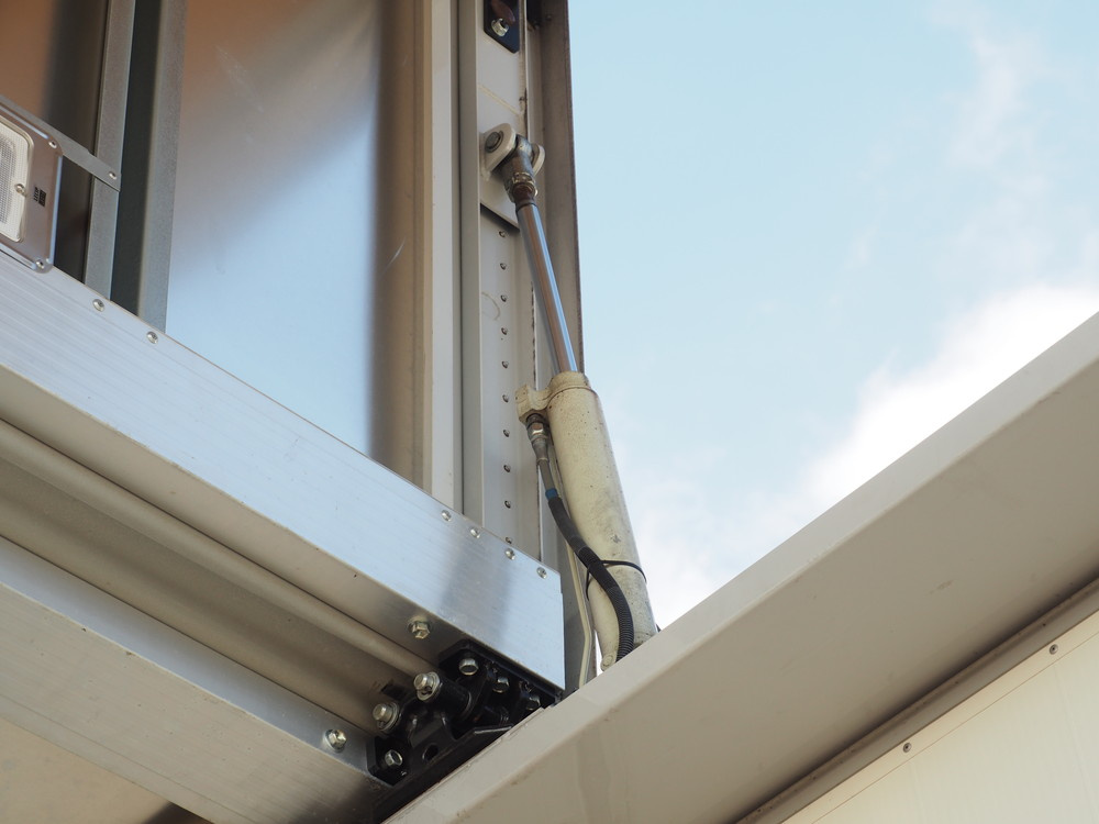 日野 プロフィア ウイング車 大型 QPG-FW1EXEG 年式 H29[写真20]