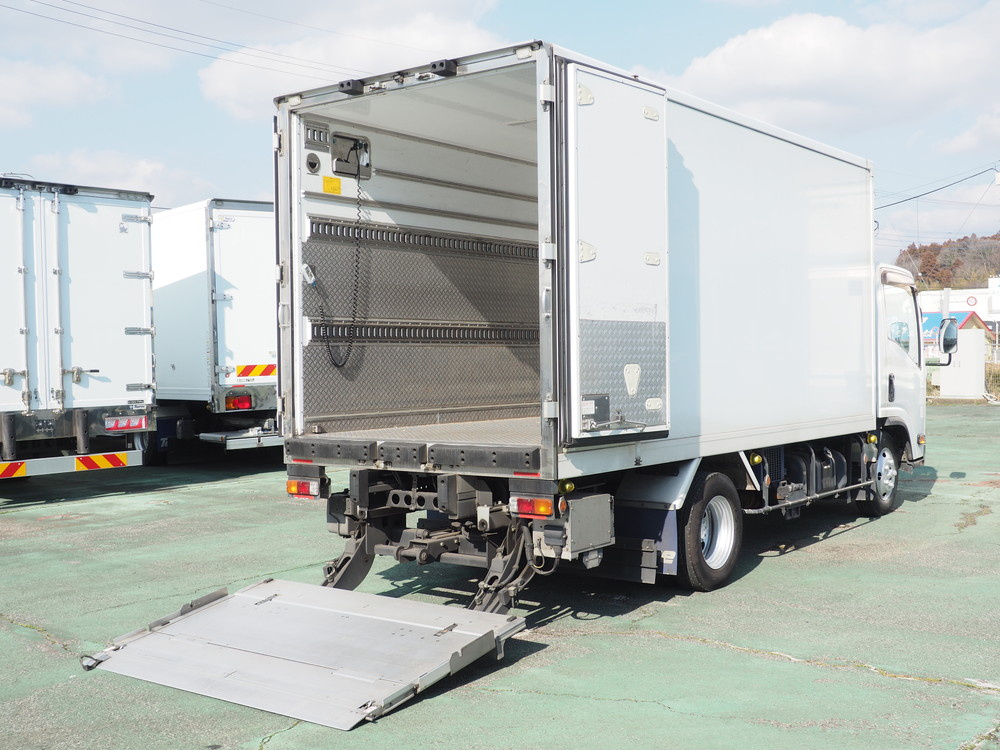 いすゞ エルフ 冷凍バン 小型 TPG-NMR85AN 年式 H28[写真21]