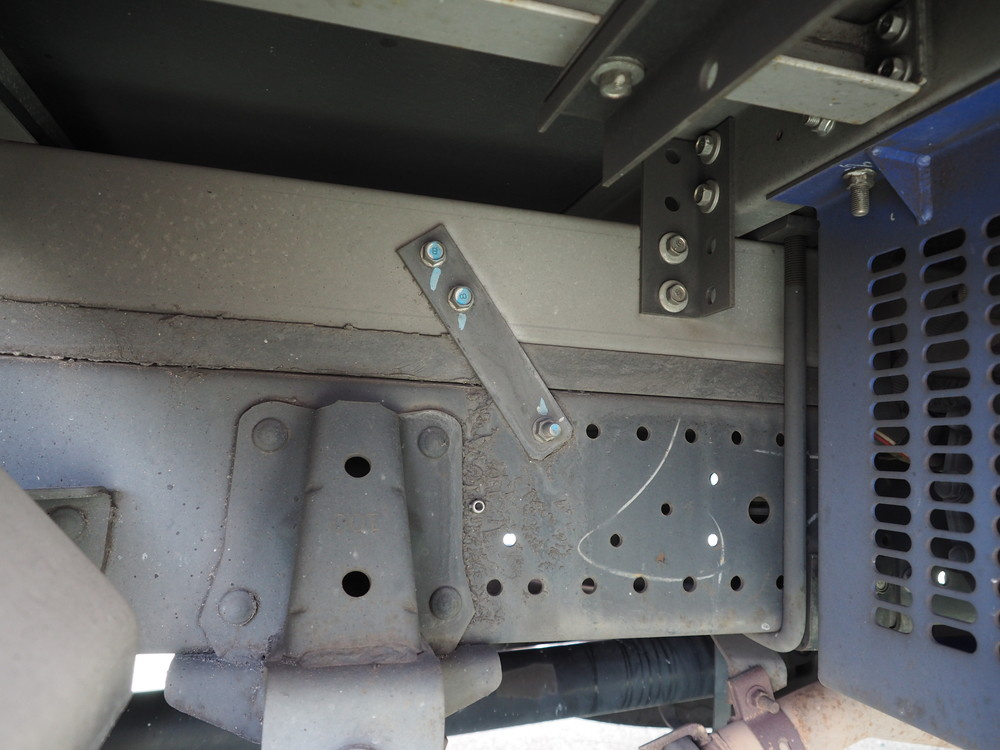 いすゞ エルフ 冷凍バン 小型 TPG-NMR85AN 年式 H28[写真37]